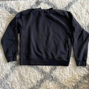 Lululemon Athletica Black Crewneck Size 8